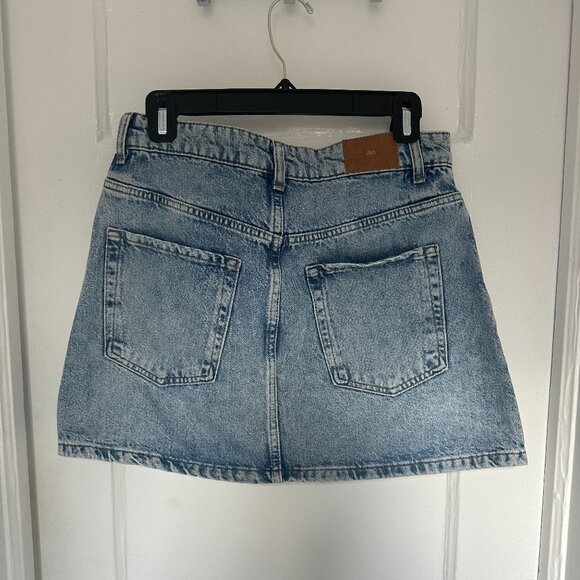 Zara Denim  Mini Jean Skirt - Picture 2 of 5